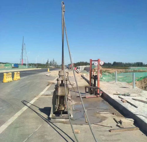 临渭公路高聚物注浆加固